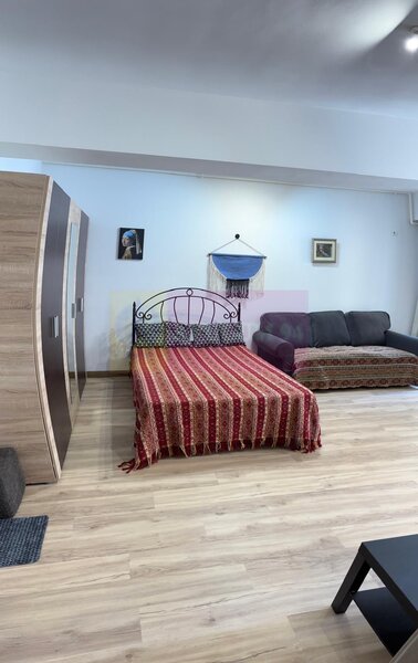 Garsoniere mobilata Lux, de inchiriat la pta Alba Iulia,  460 E